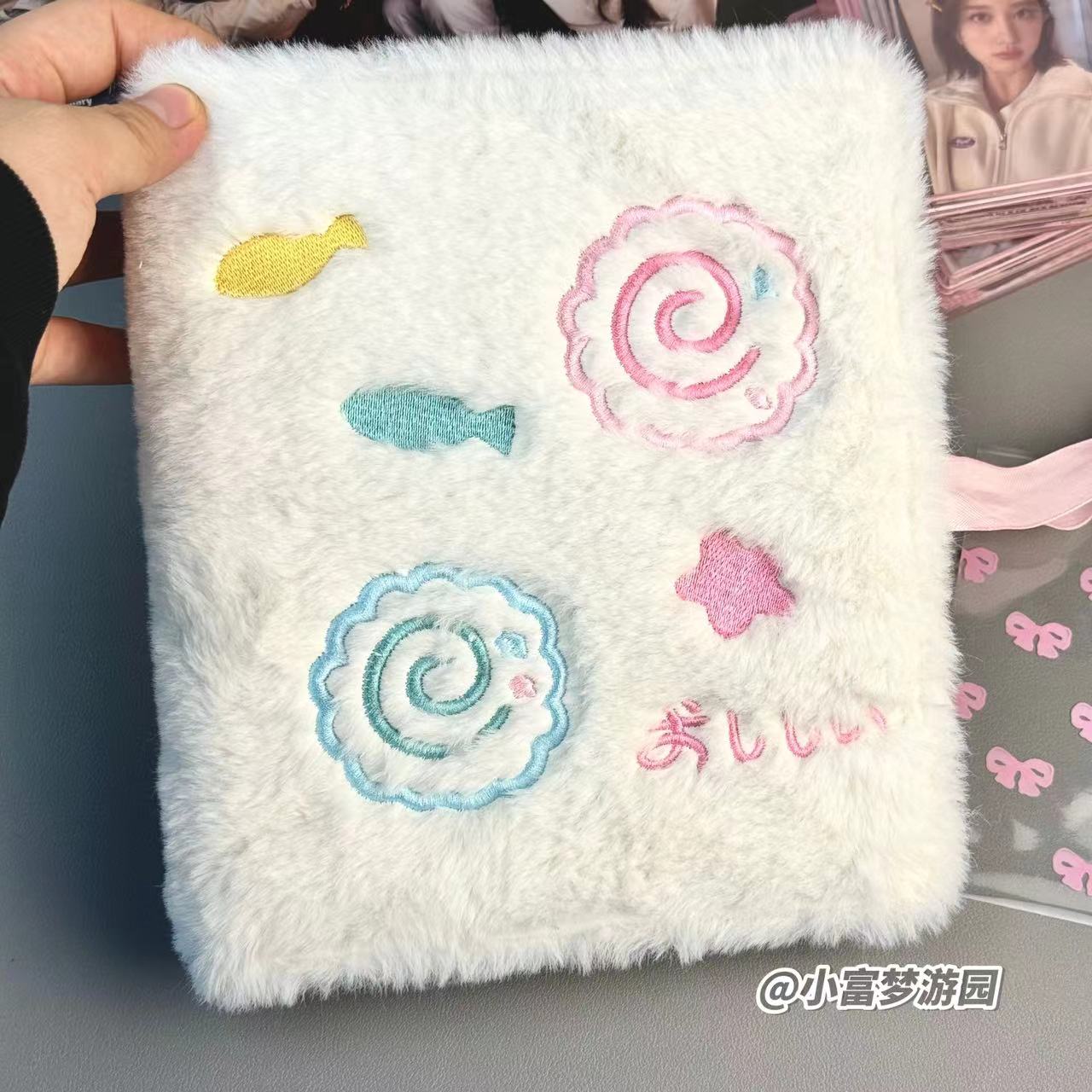 كتاب بطاقات سمك قطيفة لطيف ، ر - مراجعة Kpop Photo Card Binder 3 Inch وسعره